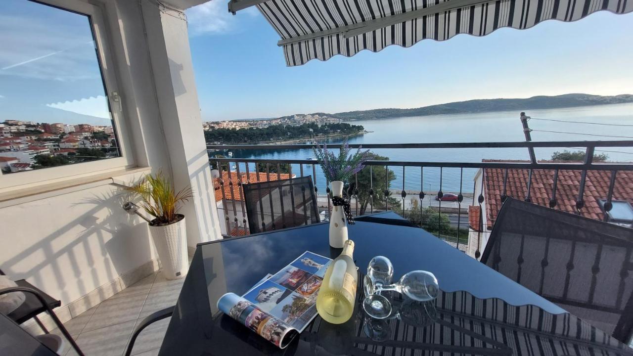 Apartment Kristina Trogir Exterior foto